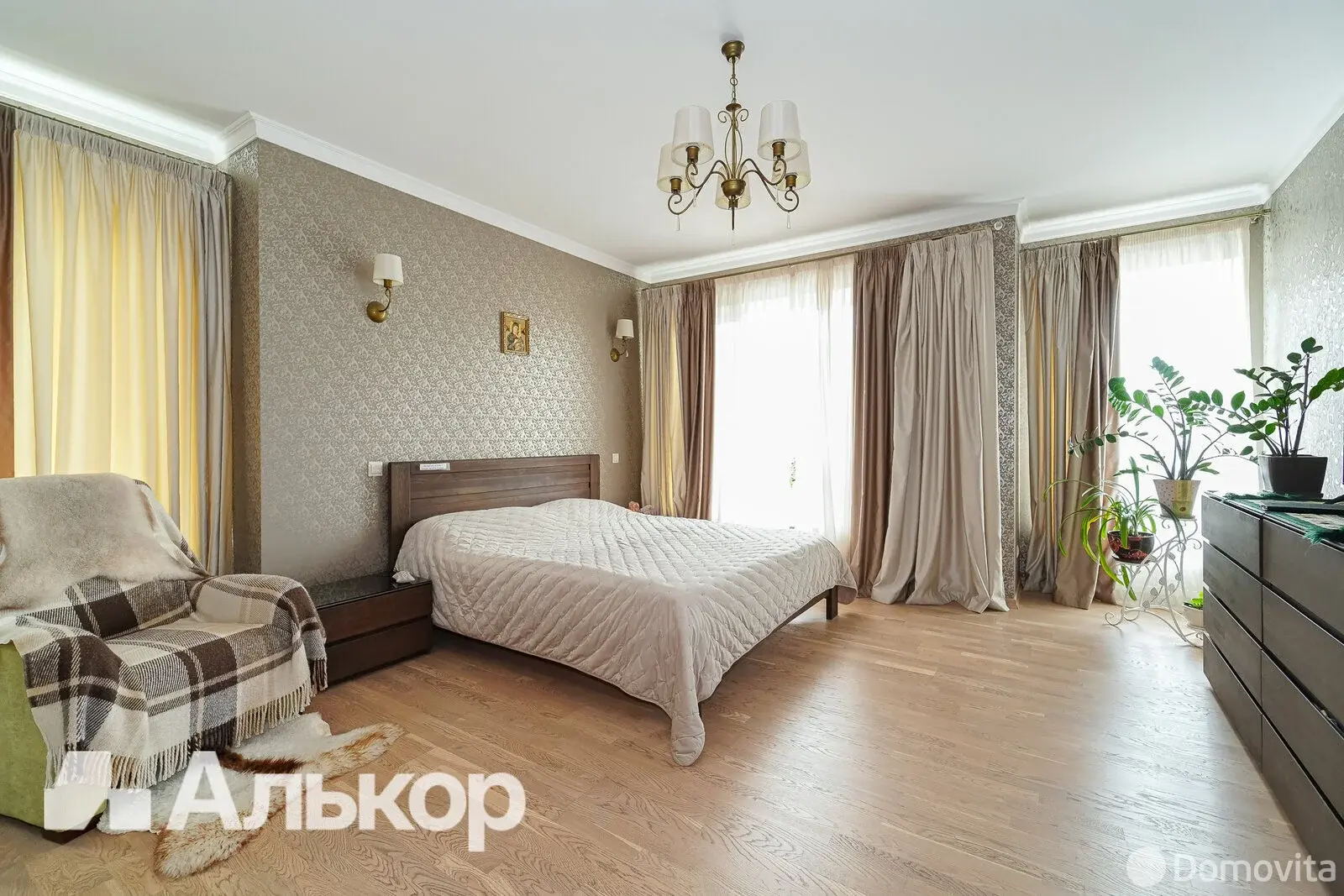дом, Ратомка, ул. Тополиная, д. 1/А 