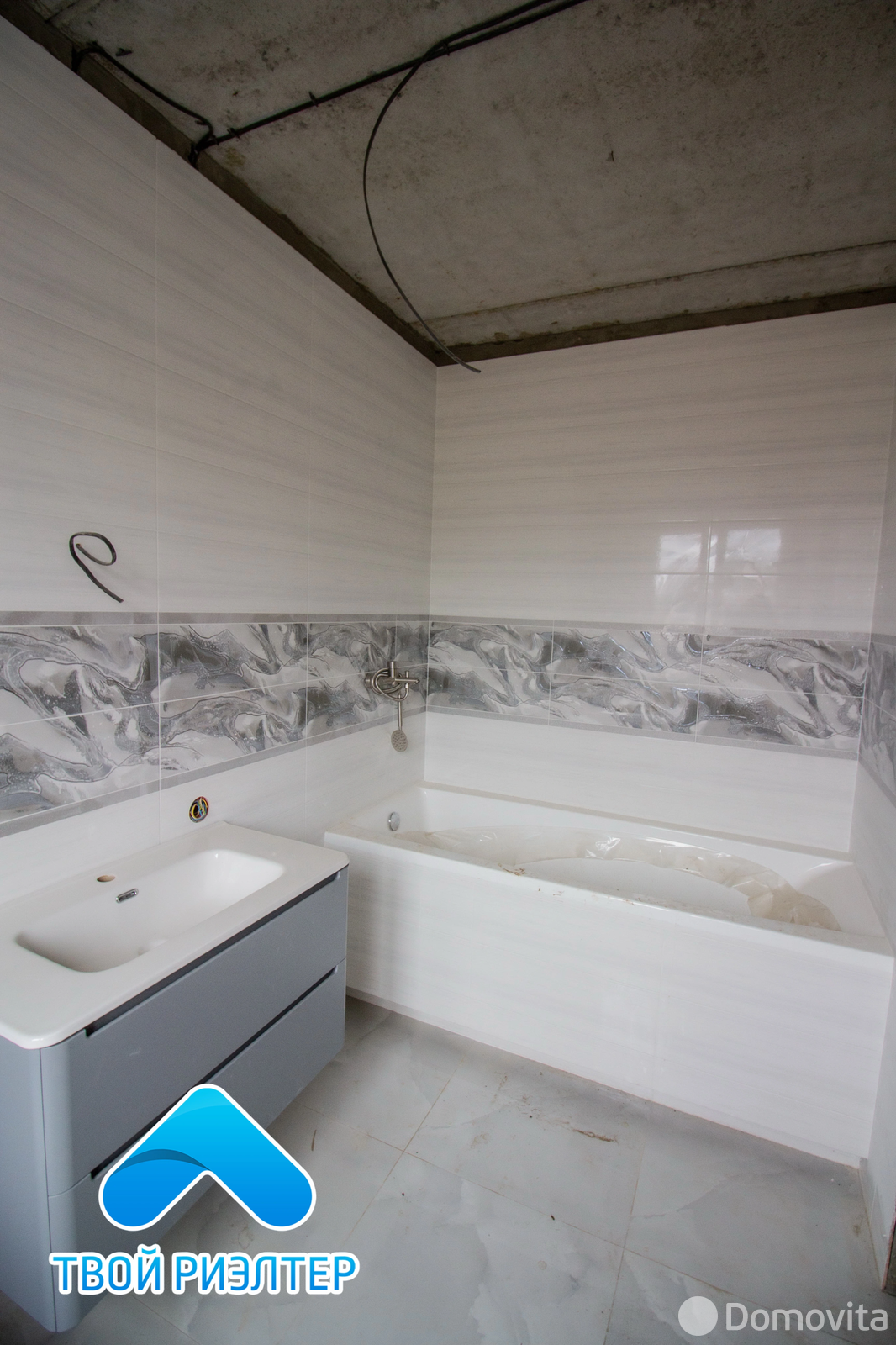 дом, Поляна, ул. Набережная 2-я - лучшее предложение