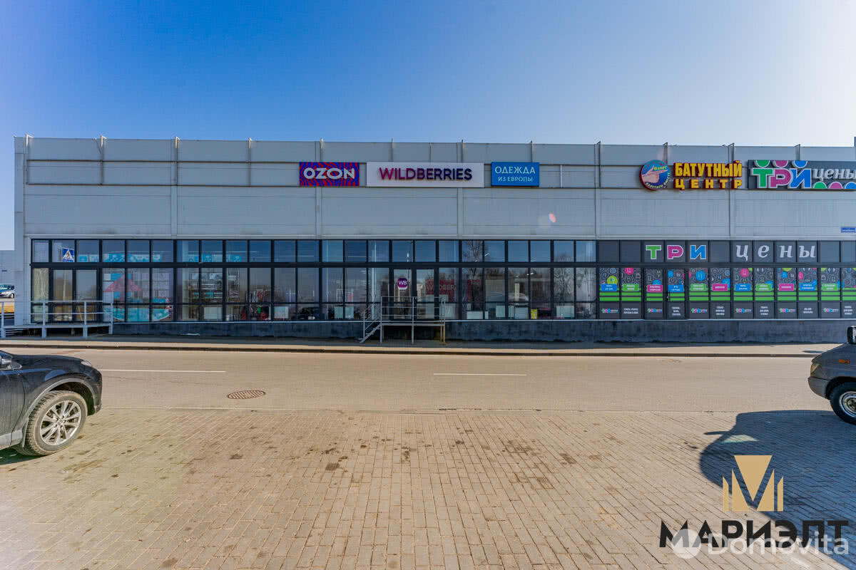 Продажа торговой точки на ул. Александра Лявданского, д. 1 в Смолевичах, 165300USD, код 996091 - фото 1