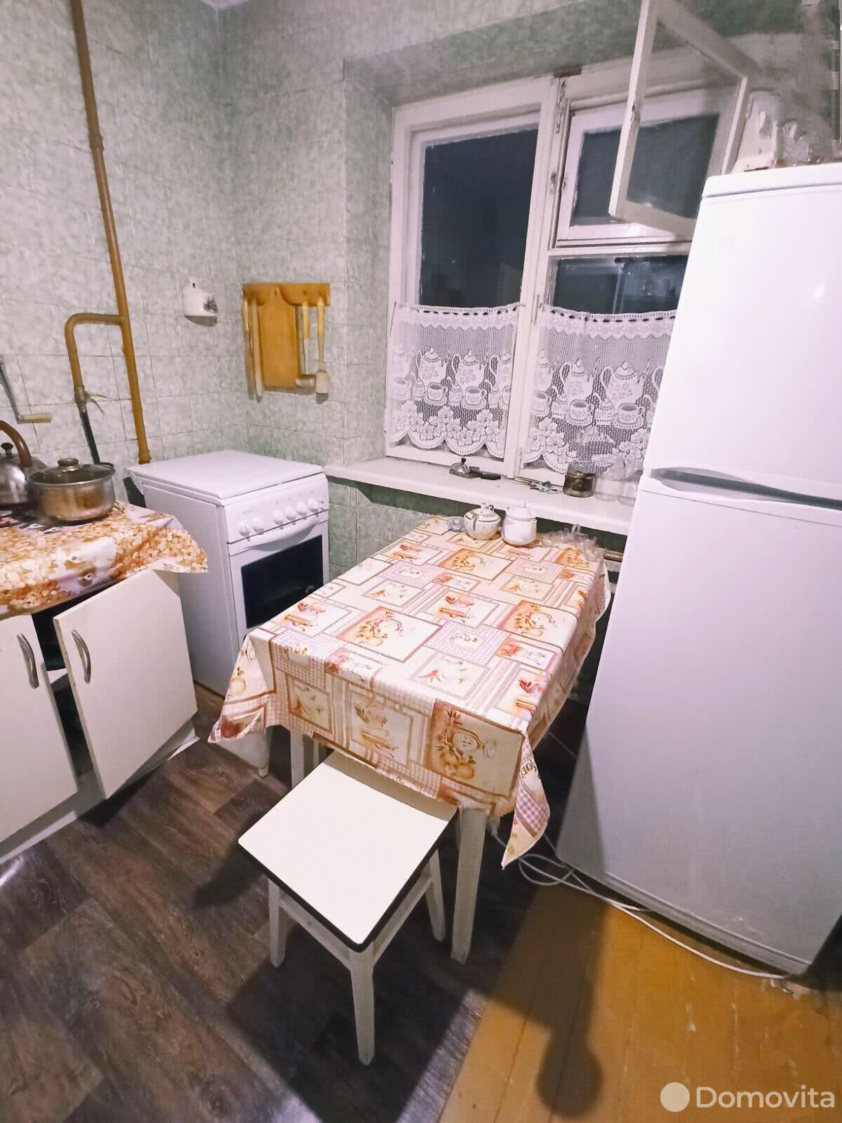 Купить 2-комнатную квартиру в Барановичах, ул. Космонавтов, 19000 USD, код: 944882 - фото 2