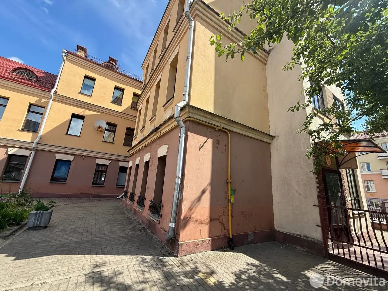 торговый объект, Гродно, ул. Антонова, д. 1 в Октябрьском районе