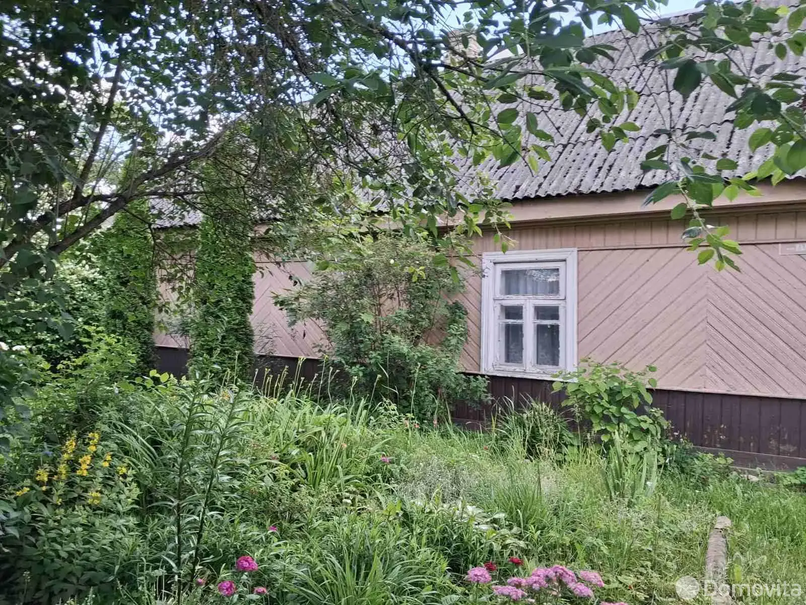 дом, Новый Двор, ул. Парковая, д. 1 