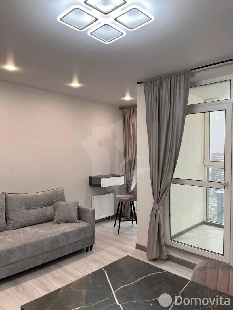 Снять 1-комнатную квартиру в Минске, ул. Братская, д. 11, 360USD, код 142972 - фото 1