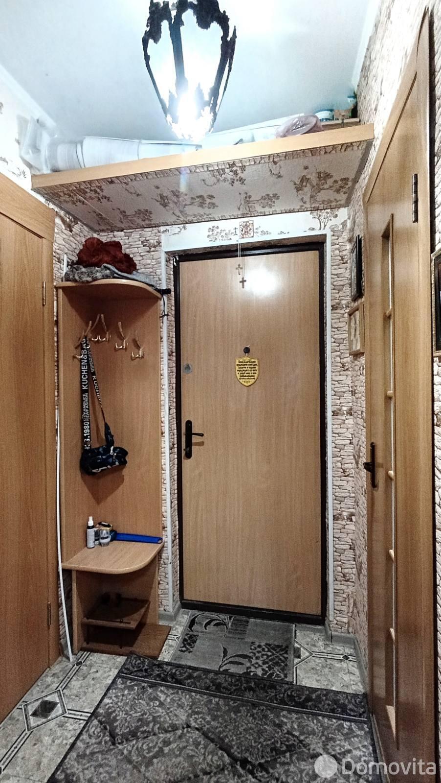 Купить 1-комнатную квартиру в Гомеле, ул. 60 лет СССР, д. 4, 18200 USD, код: 1116882 - фото 2
