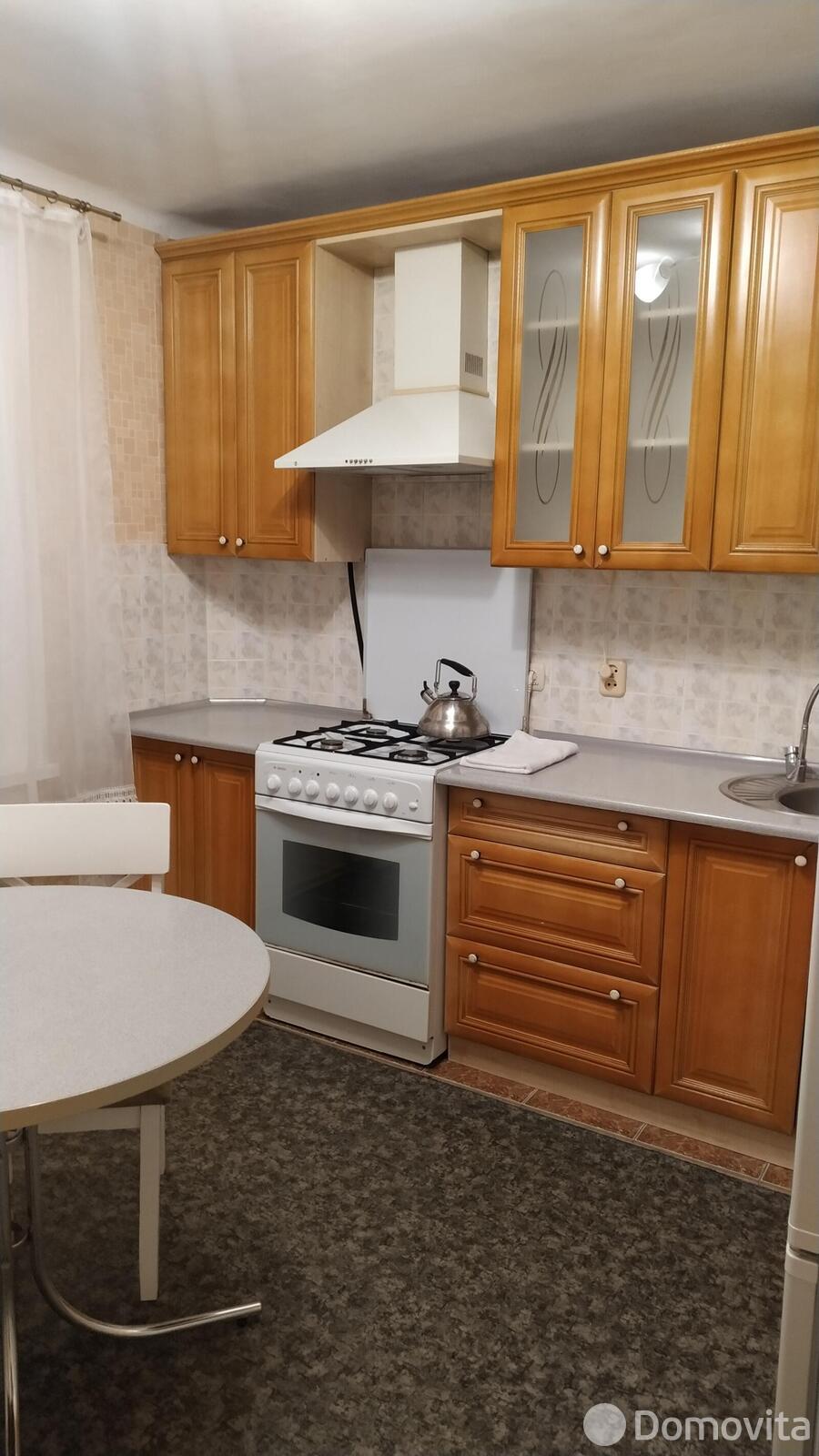 Продажа 3-комнатной квартиры в Гатово, ул. Металлургическая, д. 18/1, 58100 USD, код: 1066211 - фото 1