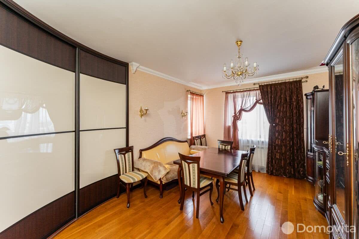 Купить 5-комнатную квартиру в Копище, ул. Лопатина, д. 5, 220000 USD, код: 1022419 - фото 1