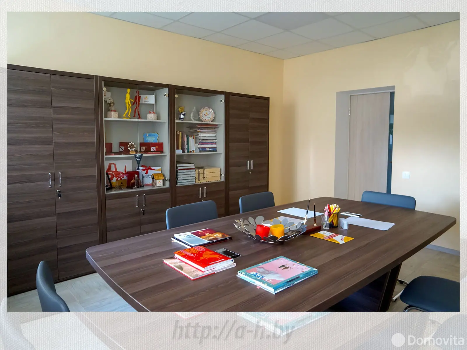 Купить офис на ул. Полтавская, д. 10 в Минске, 2020000BYN, код 10409 - фото 2