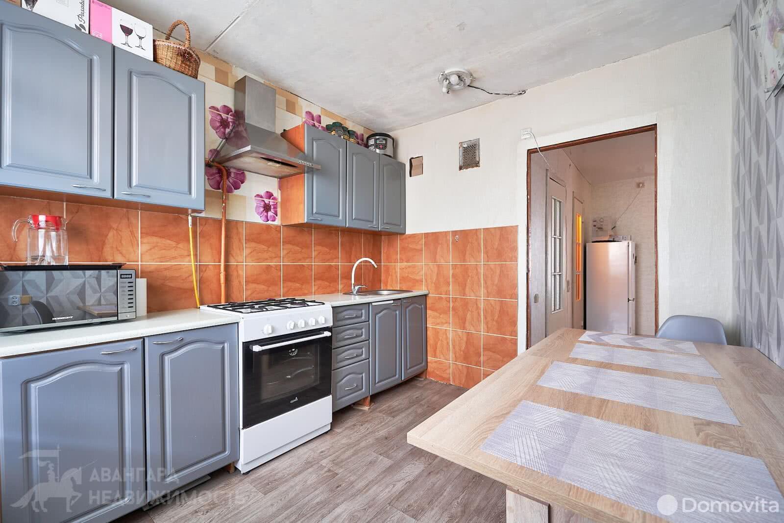 Продажа 2-комнатной квартиры в Минске, ул. Парковая, д. 16, 31900 USD, код: 999171 - фото 2