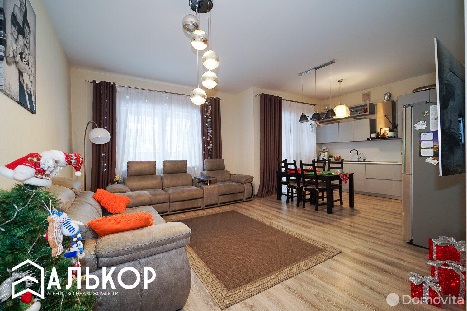 Продать 3-этажный коттедж в Солнечном, Минская область д. 5, 230000USD, код 630583 - фото 5