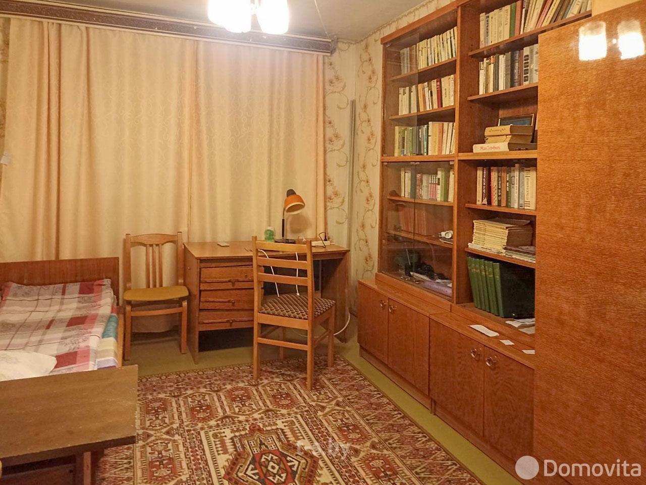 Купить 4-комнатную квартиру в Минске, ул. Илимская, д. 5, 80000 USD, код: 1084871 - фото 1