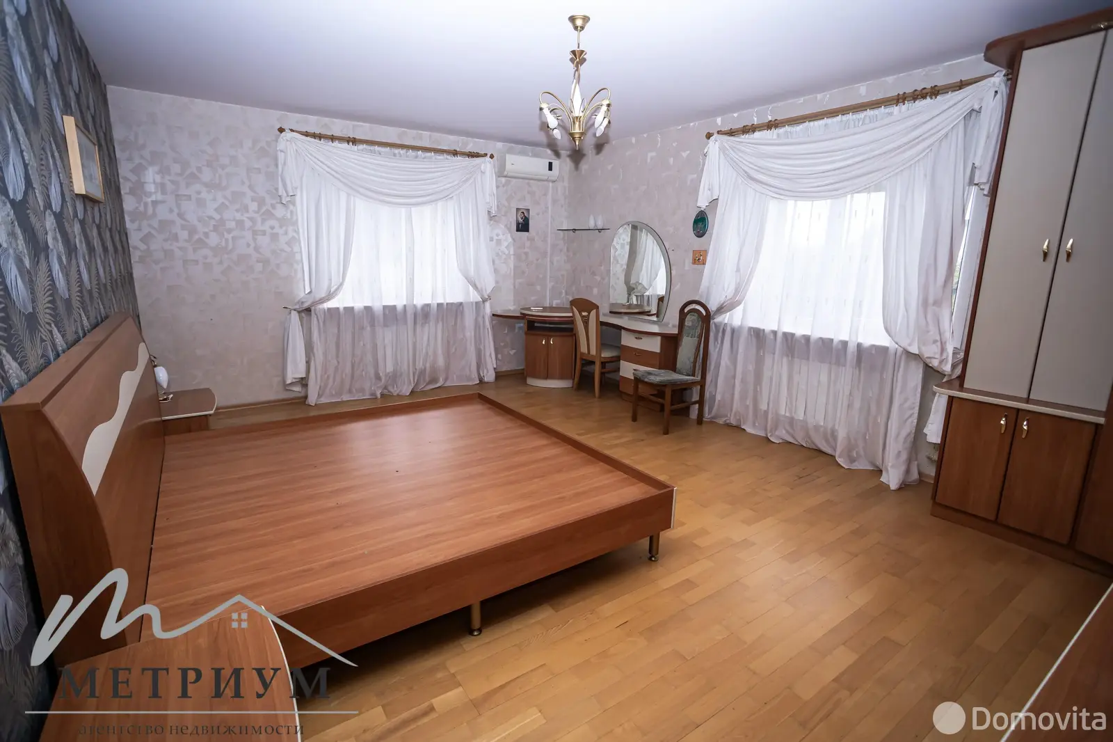 дом, Атолино, ул. Школьная 