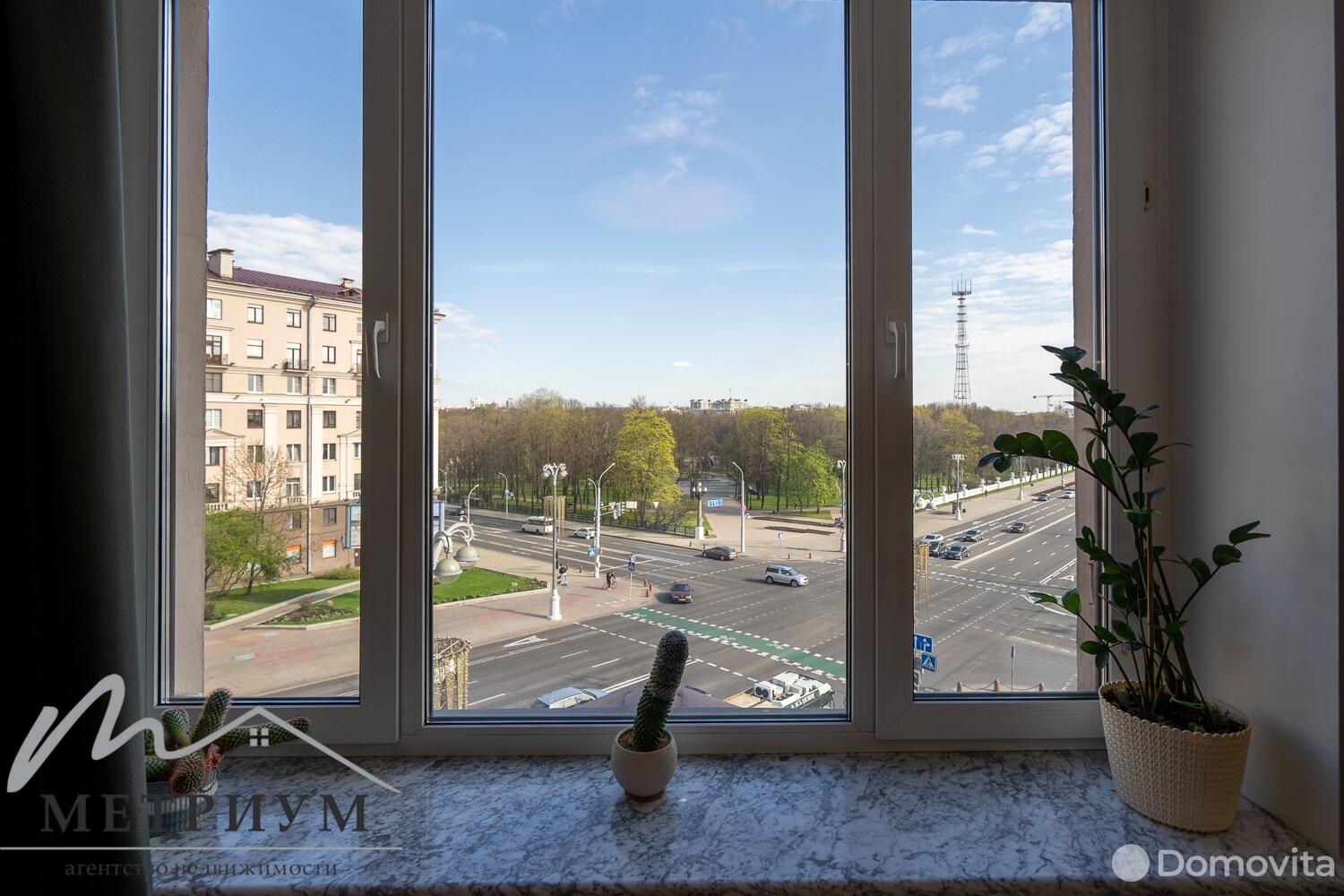 Купить 3-комнатную квартиру в Минске, ул. Янки Купалы, д. 17, 320000 USD, код: 895837 - фото 2