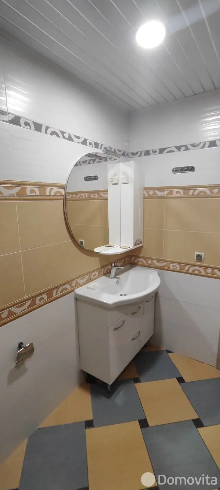 Цена аренды квартиры, Минск, ул. Притыцкого, д. 105