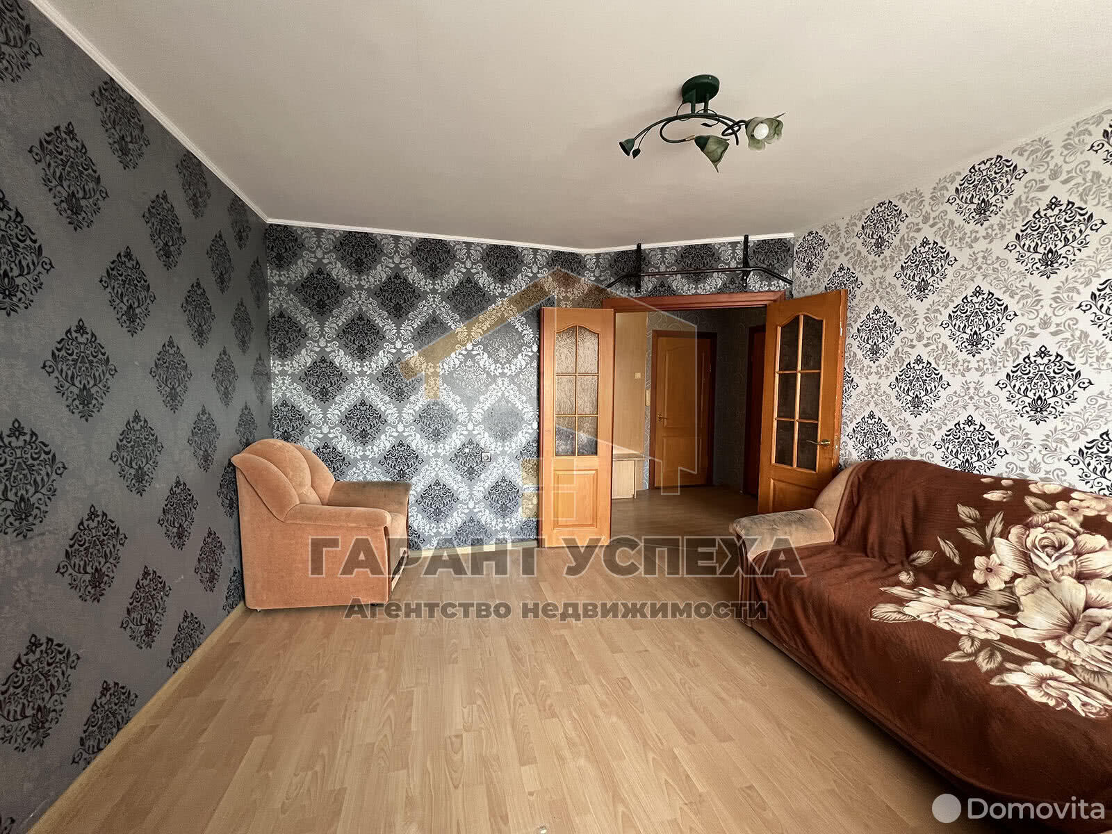 Купить 2-комнатную квартиру в Бресте, ул. Дубровская, 48500 USD, код: 990344 - фото 2