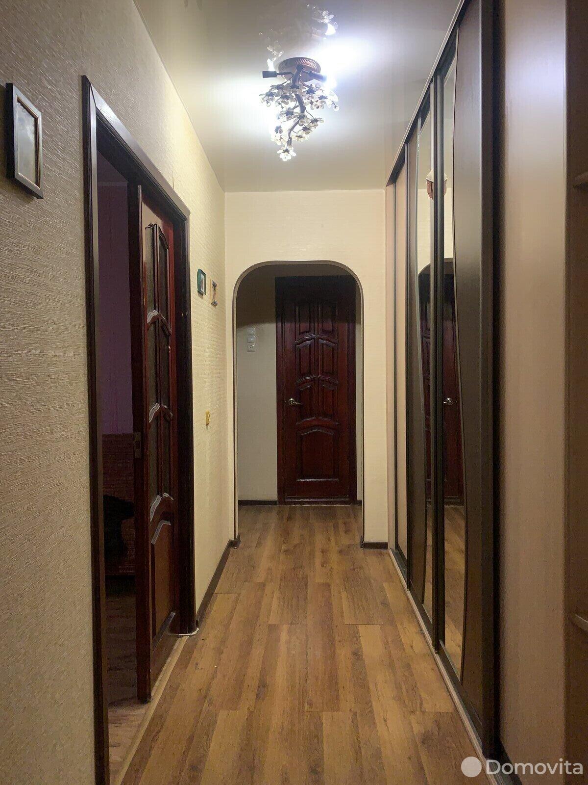 Продажа 3-комнатной квартиры в Борисове, ул. Галицкого, д. 11, 44800 USD, код: 948670 - фото 1