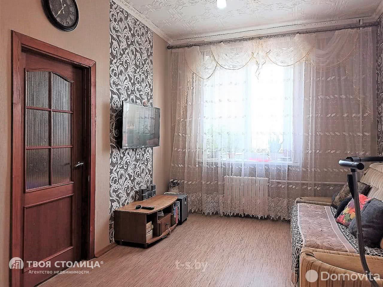 Купить 3-комнатную квартиру в Минске, ул. Строителей, д. 5, 62000 USD, код: 1009132 - фото 4