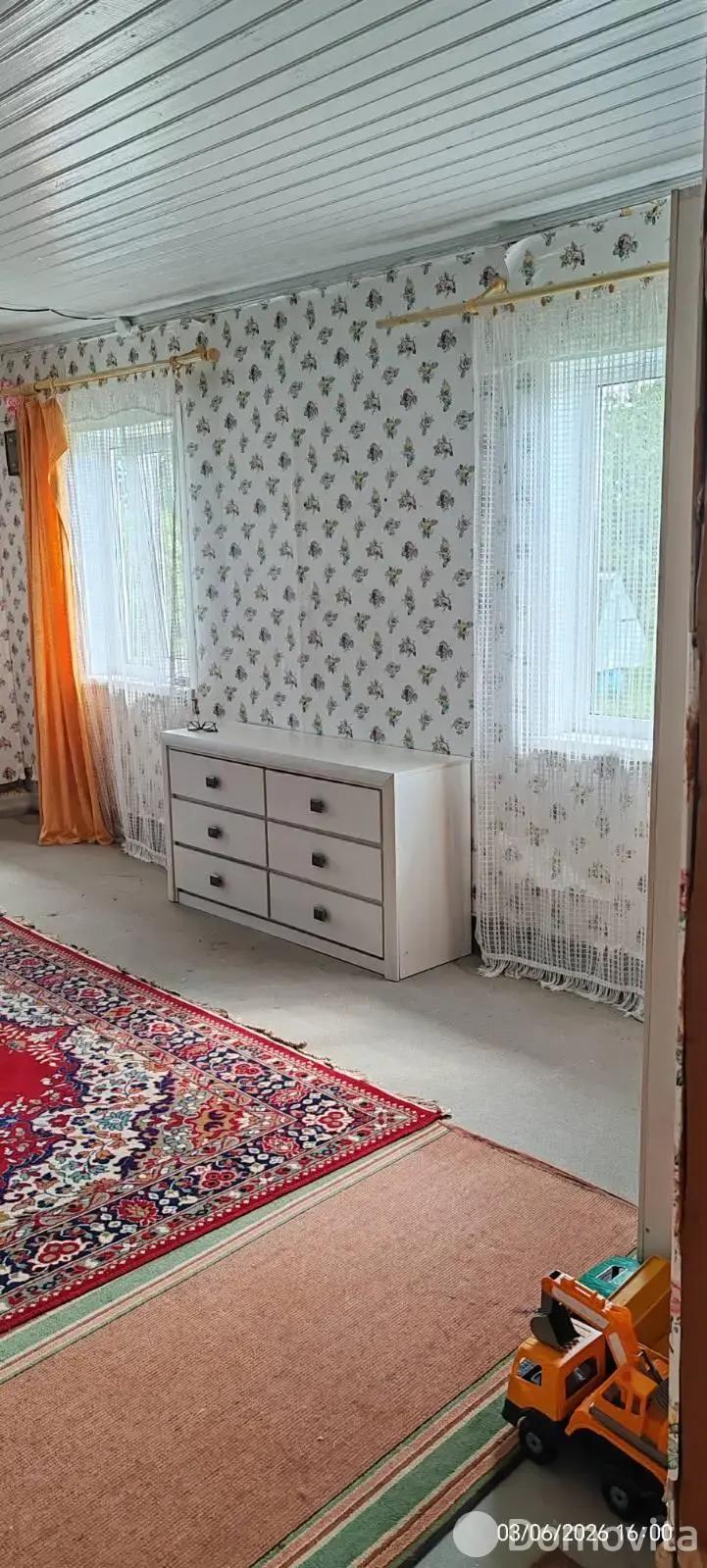 коттедж, Стайки, 