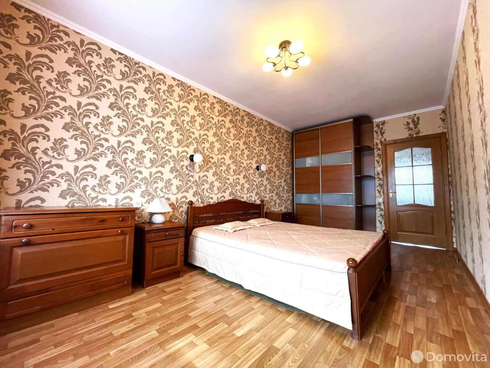 квартира, Борисов, ул. Серебренникова, д. 38, стоимость продажи 176 560 р.