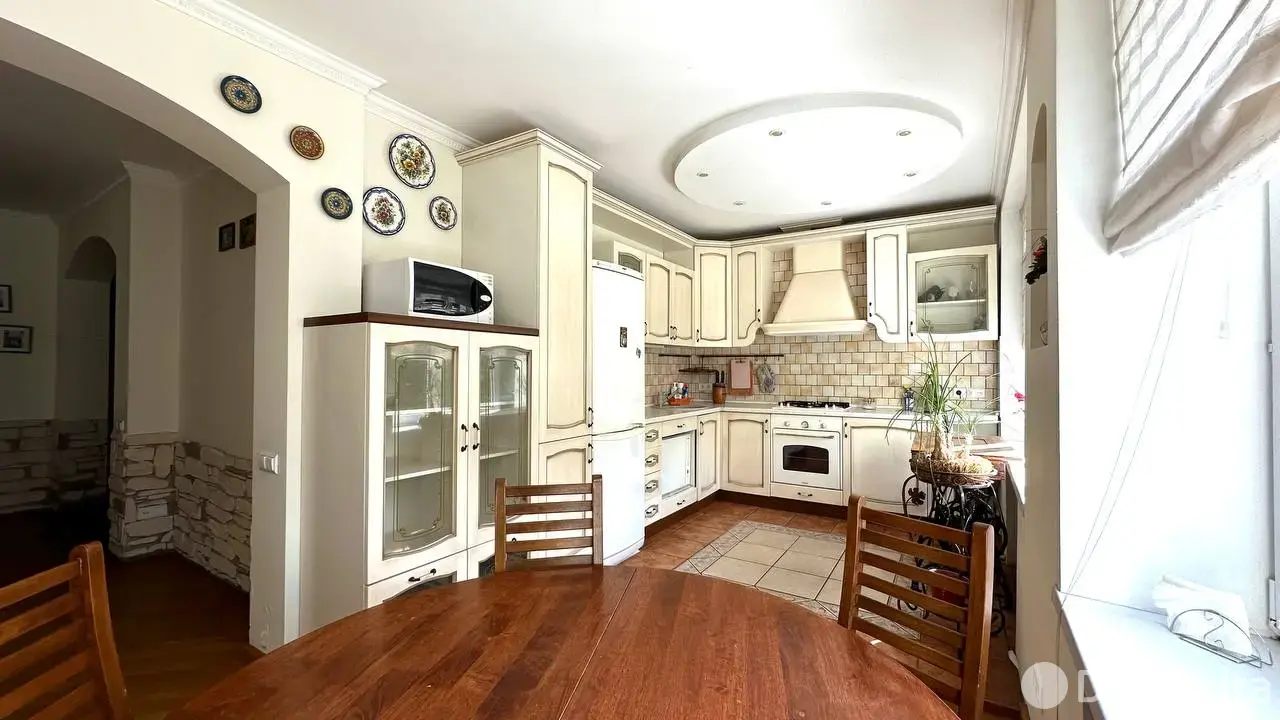 Снять 3-комнатную квартиру в Минске, ул. Якуба Коласа, д. 65, 700USD, код 149439 - фото 1