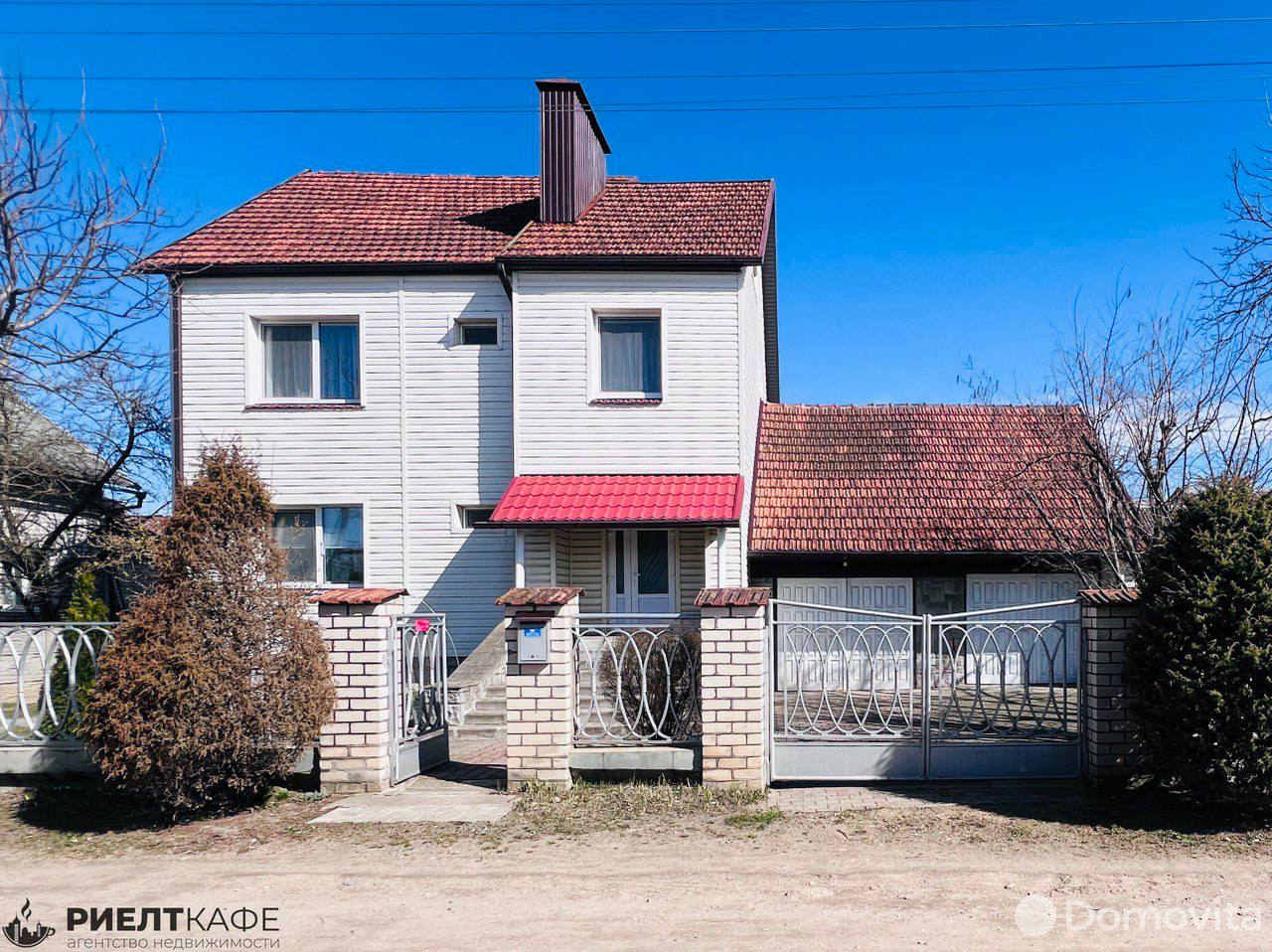 Продажа 2-этажного дома в Барановичах, Брестская область пер. Грунтовый 4-й, 136000USD, код 631441 - фото 1