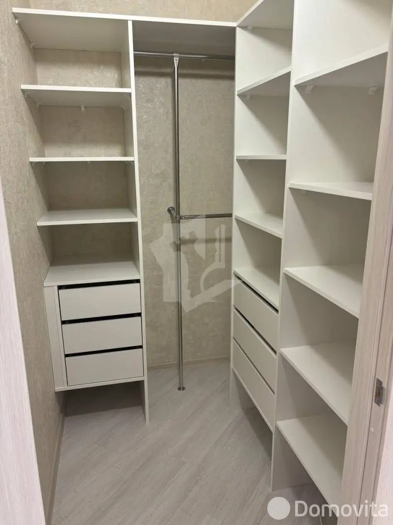 Стоимость аренды квартиры, Минск, ул. Ильянская, д. 18