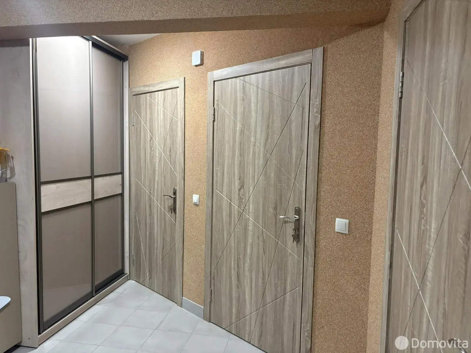 объект сферы услуг, Минск, ул. Скрыганова, д. 3 на ст. метро Молодежная