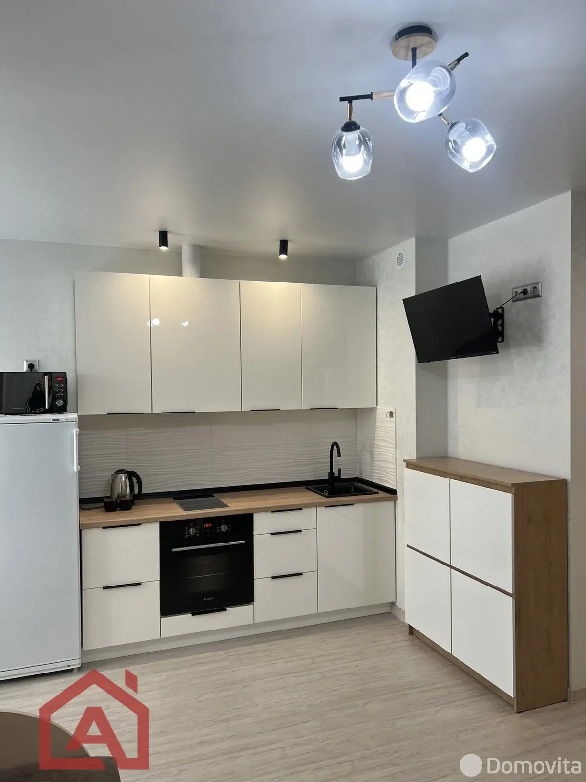 Снять 1-комнатную квартиру в Минске, ул. Михаила Савицкого, д. 20, 430USD, код 145783 - фото 1