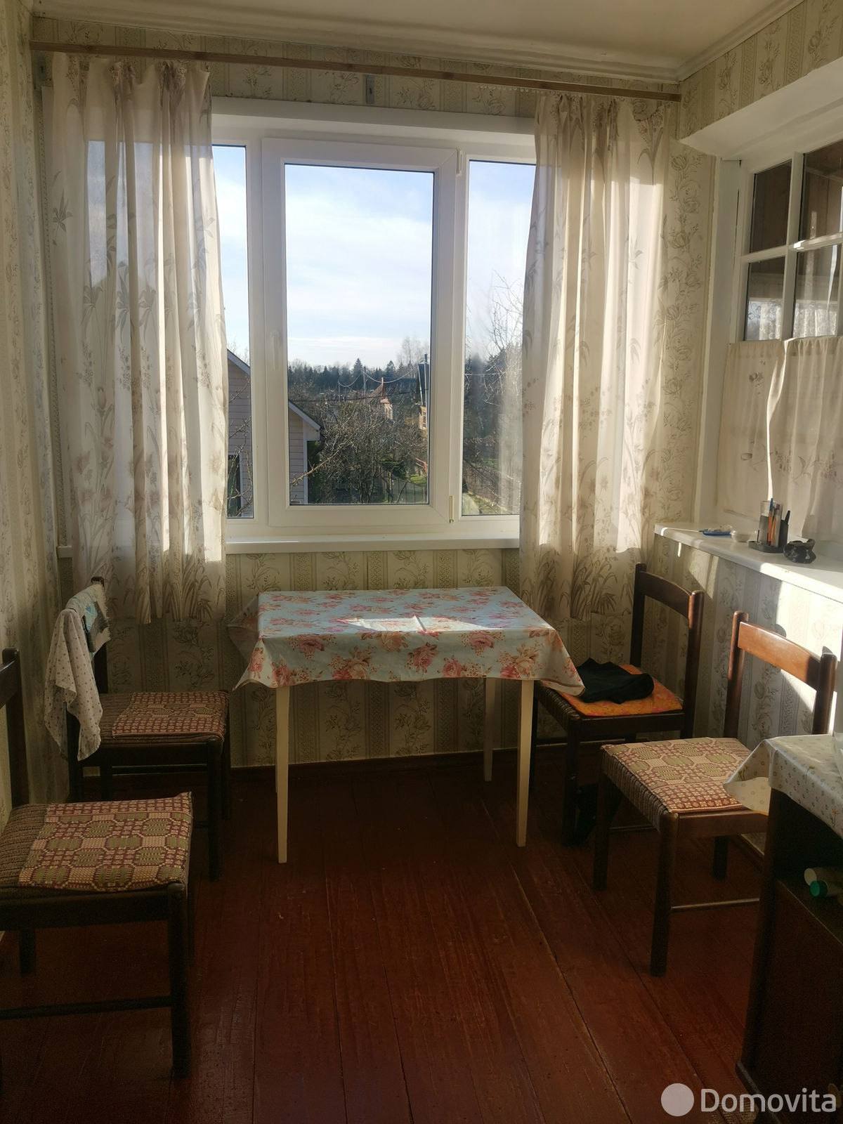 Цена продажи дачи, Лувр, 