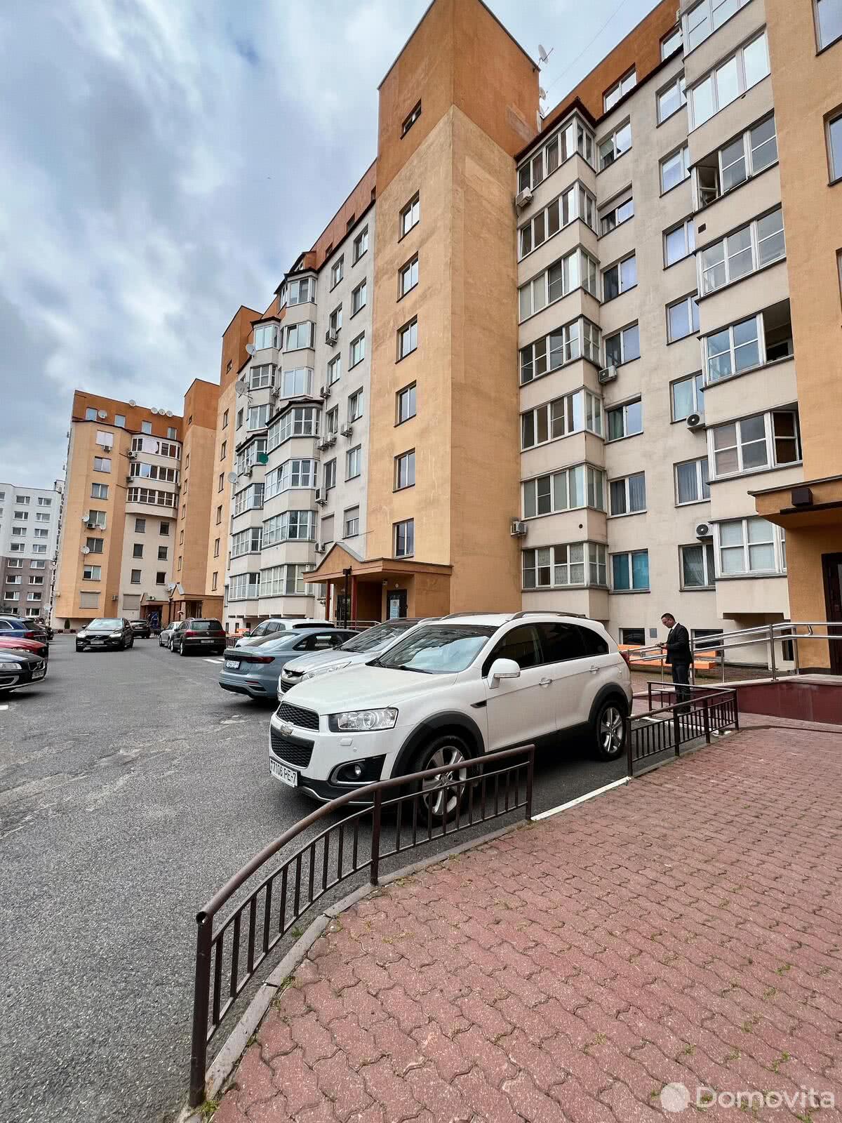 Продажа 4-комнатной квартиры в Минске, ул. Чехова, д. 3, 259000 USD, код: 1023487 - фото 1