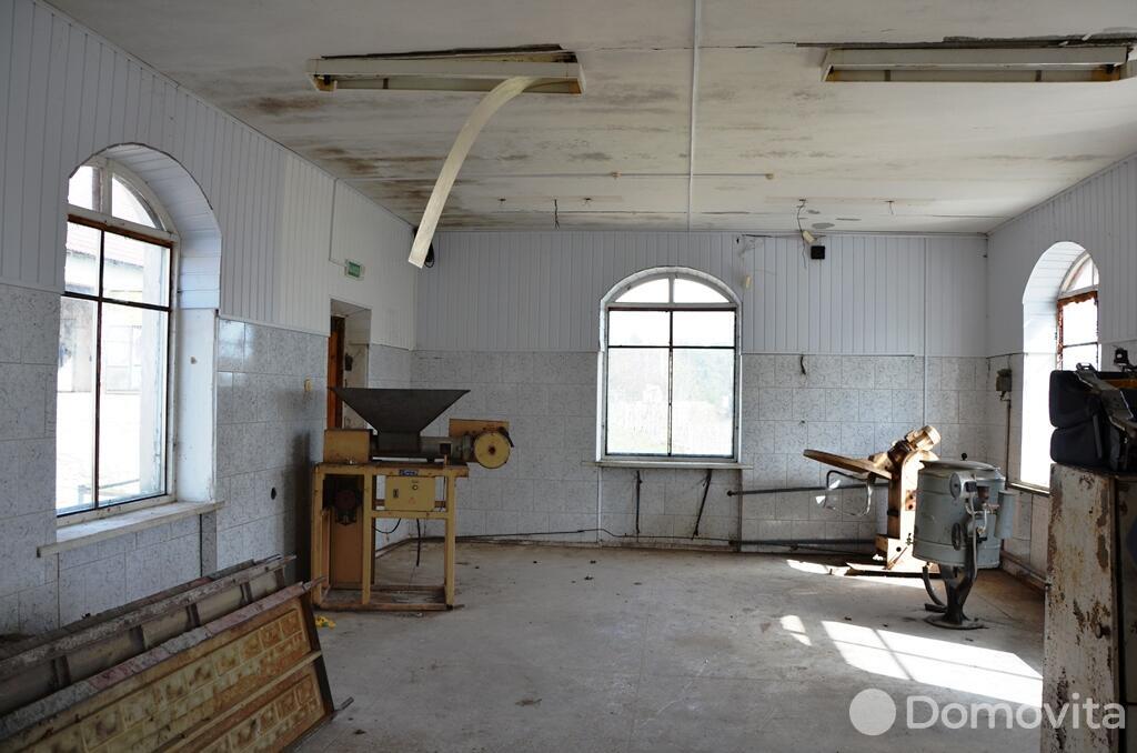 Купить помещение под сферу услуг в Красном, ул. Чистинская, д. 21 - фото 24