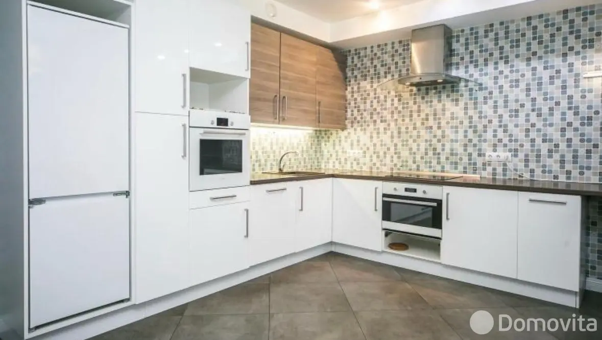 дом, Черняховский, ул. Озёрная, д. 7