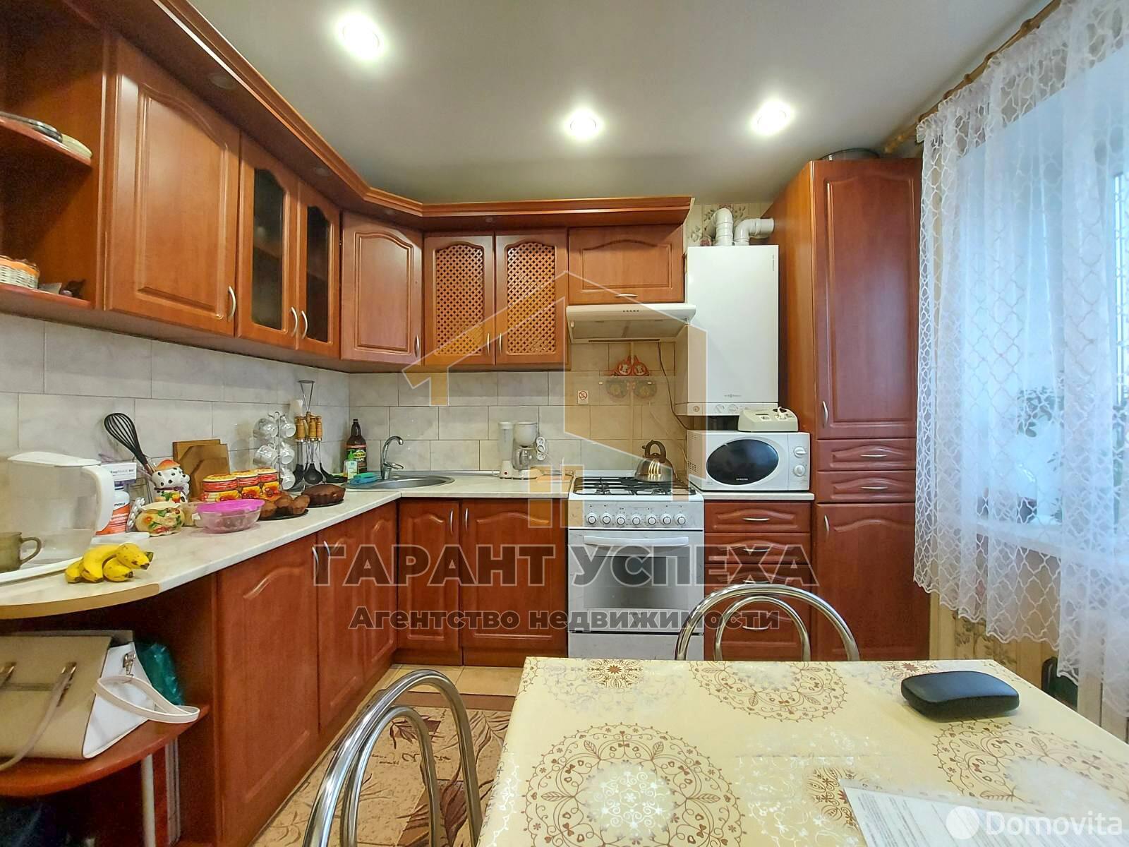 Купить 2-комнатную квартиру в Бресте, ул. Мошенского, 58800 USD, код: 1072747 - фото 1