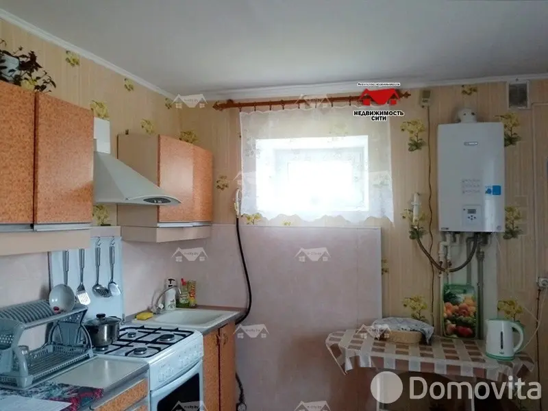 дом, Бубны, ул. Молодёжная, д. 24 