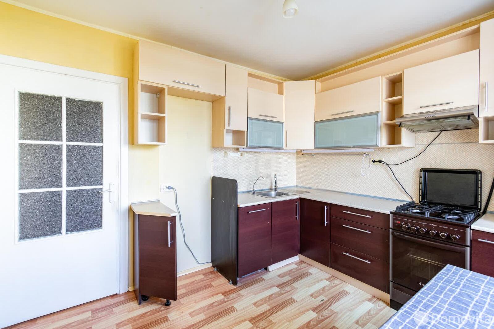 Купить 3-комнатную квартиру в Минске, ул. Кунцевщина, д. 9, 96700 USD, код: 1070736 - фото 2