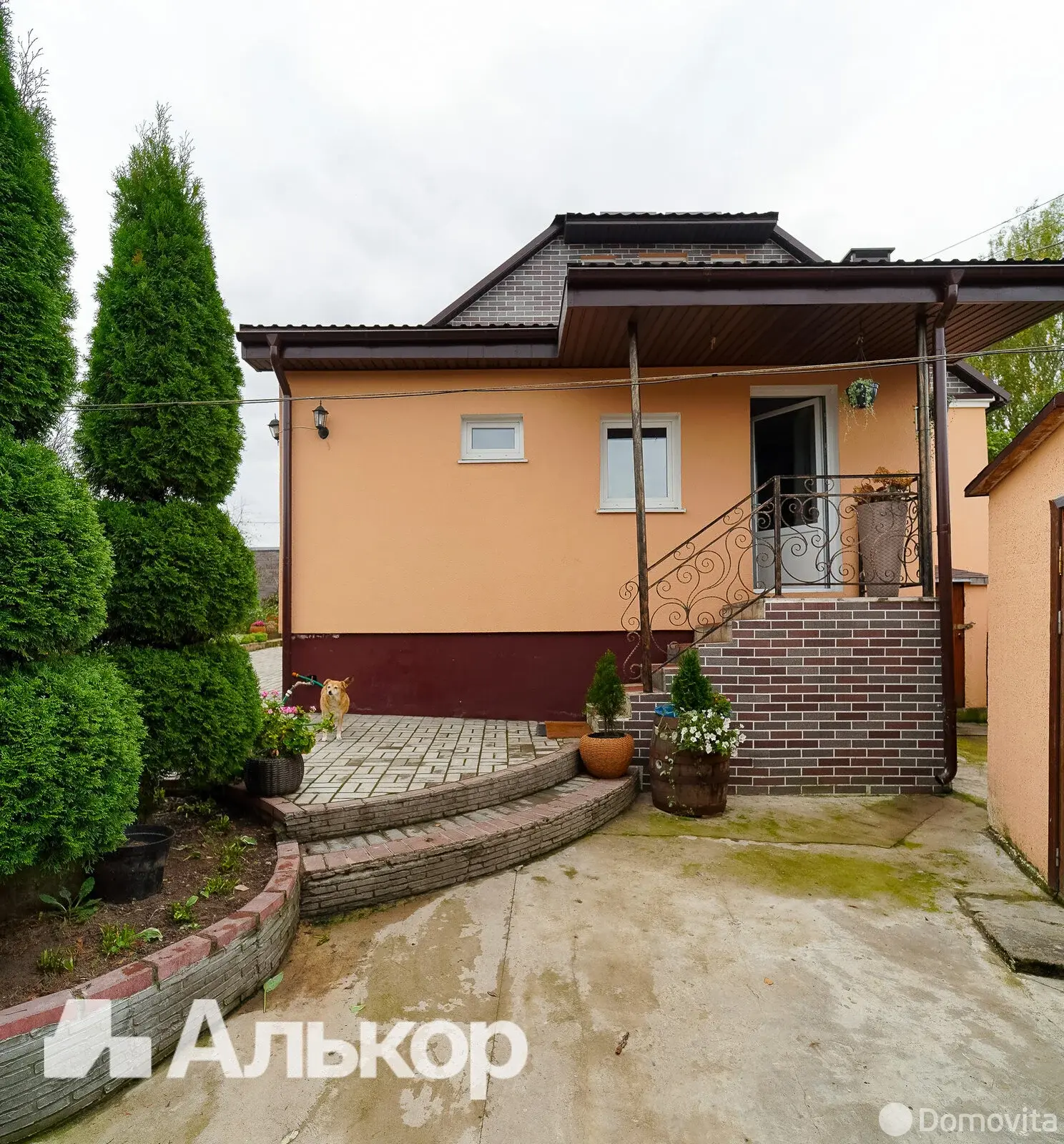 коттедж, Ратомка, ул. Октябрьская, д. 30 