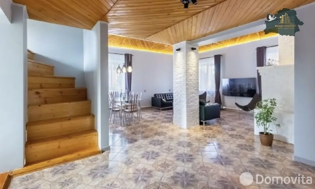 дом, Раков, ул. Луговая 