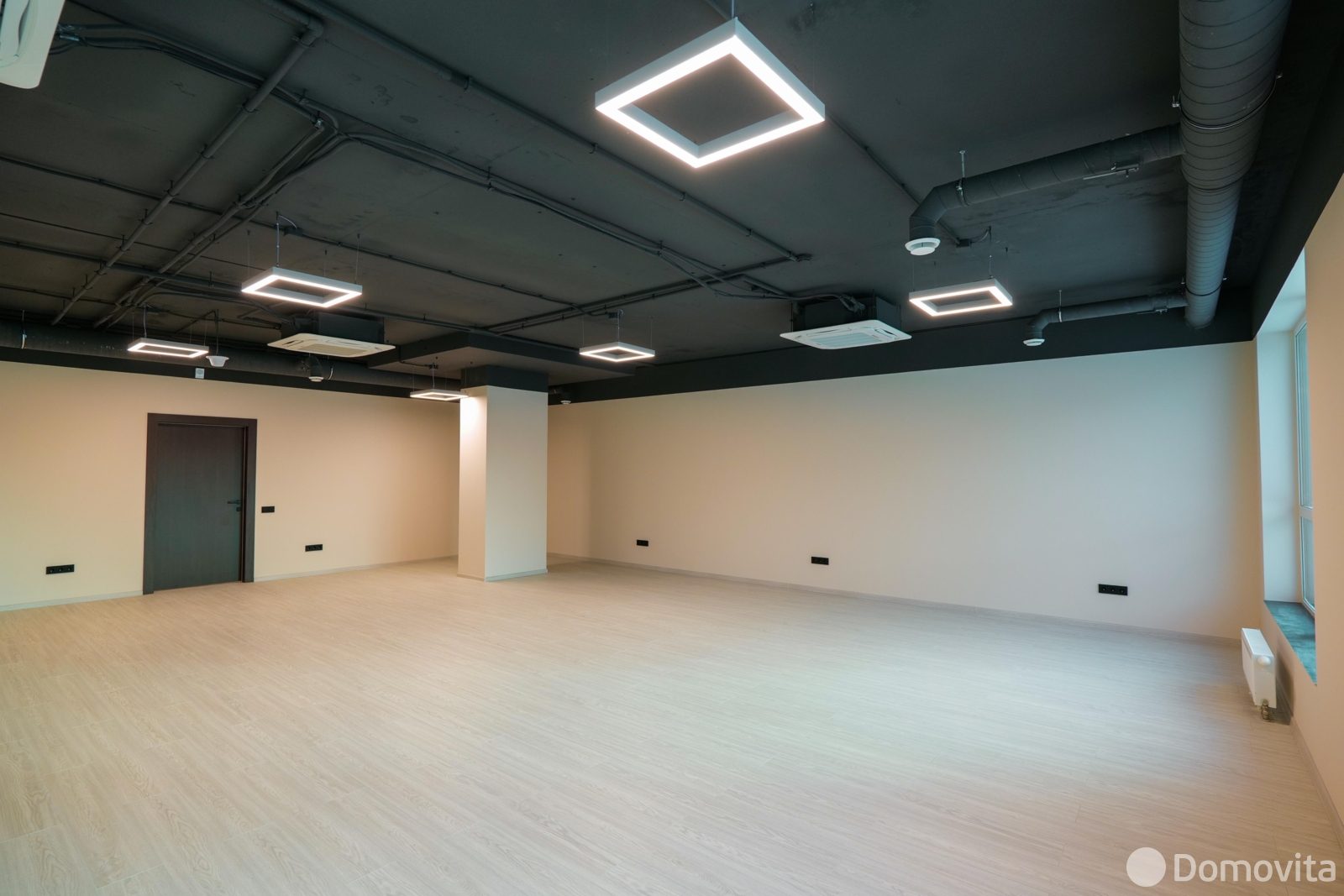 офис, Минск, ул. Интернациональная, д. 38, стоимость аренды 3 271 р./мес.