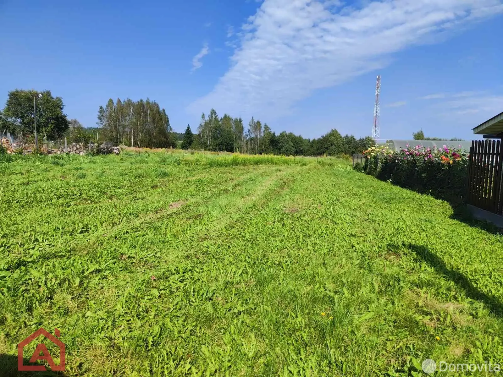 участок, Приселки, ул. Центральная, д. 9 