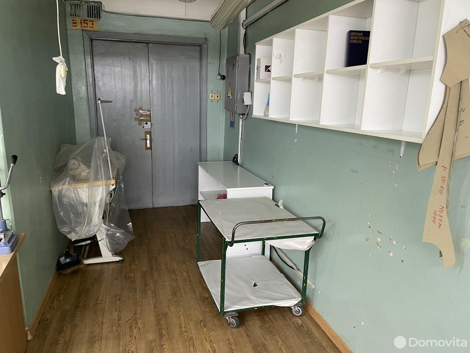 Купить помещение под сферу услуг в Минске, ул. Притыцкого, д. 62 - фото 13