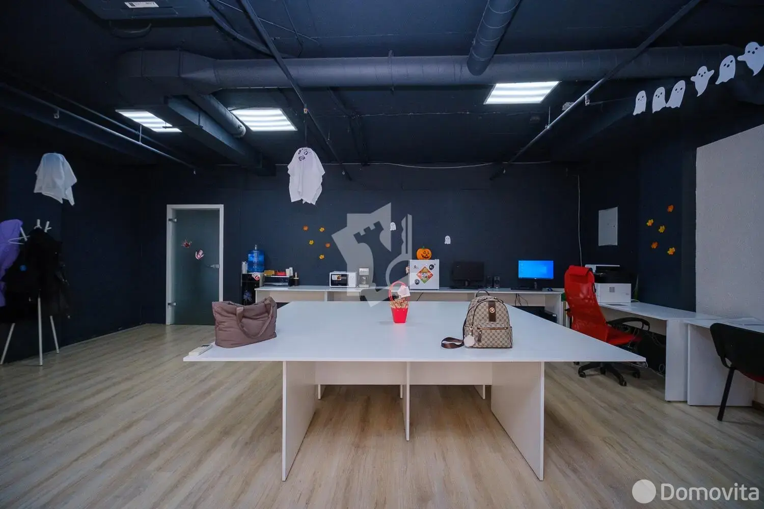 объект сферы услуг, Минск, ул. Немига, д. 5 - лучшее предложение