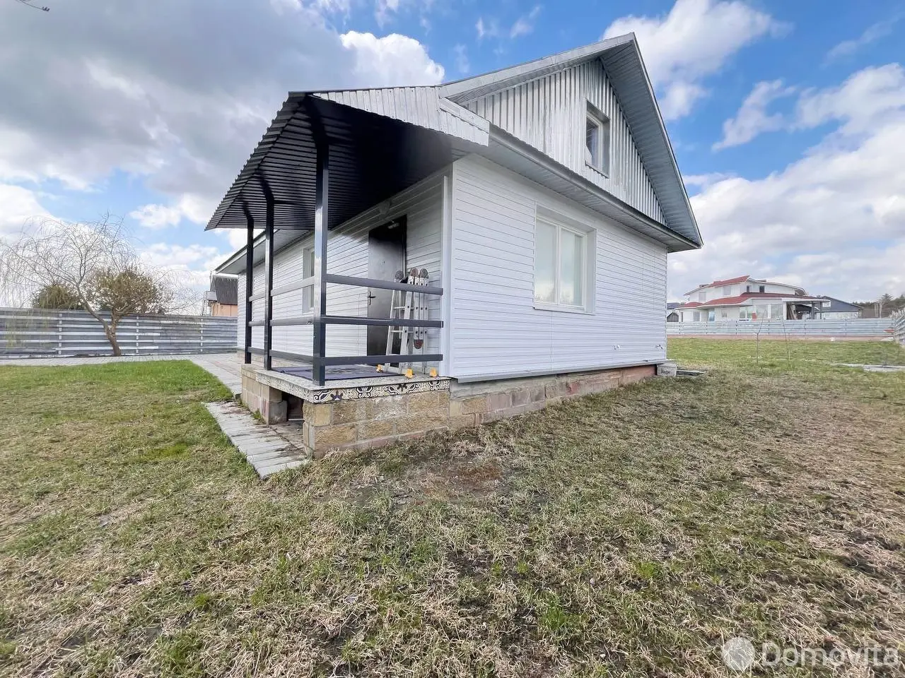 коттедж, Семково, ул. Садовая, д. 45А - лучшее предложение