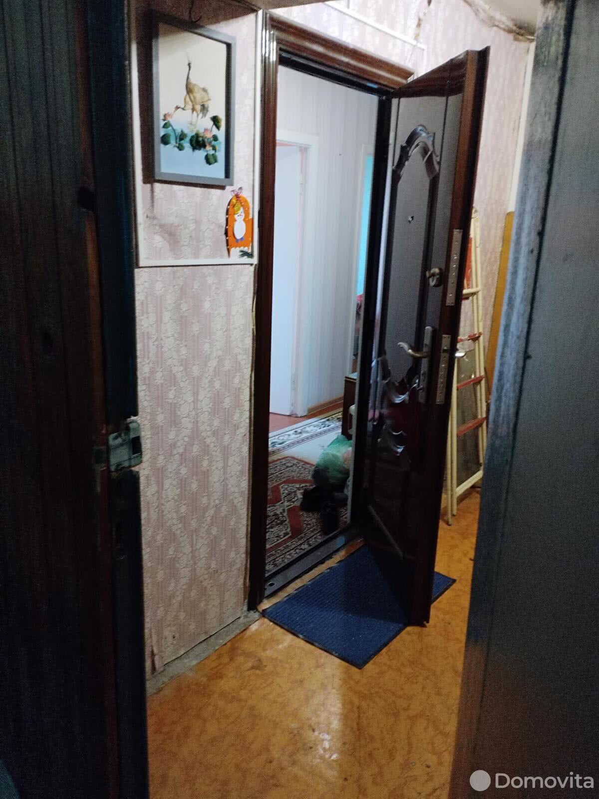 Продажа 3-комнатной квартиры в Слуцке, ул. Ленина, д. 219, 31000 USD, код: 1052872 - фото 2