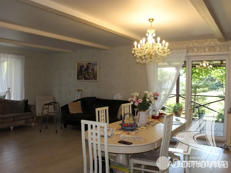 дом, Мухавец, 