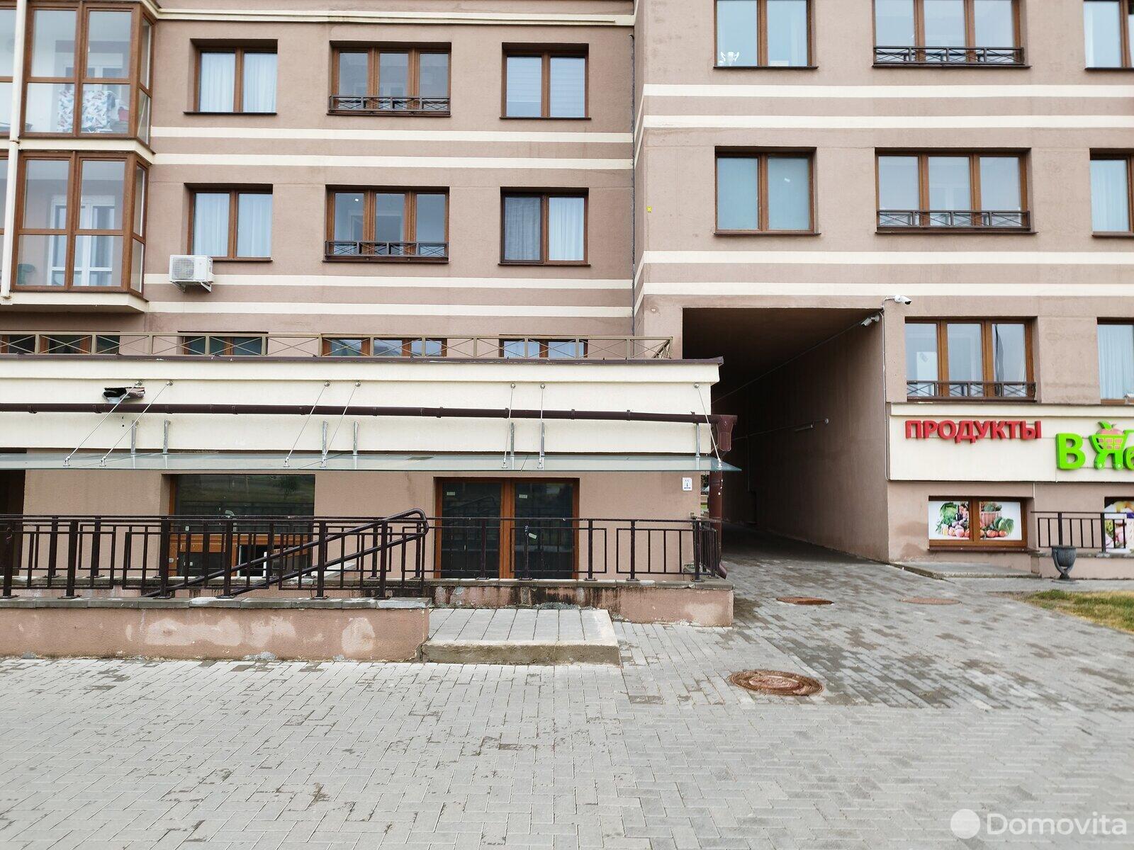 Снять торговую точку на ул. Макаенка, д. 12/Б в Минске, 3452BYN, код 964641 - фото 1