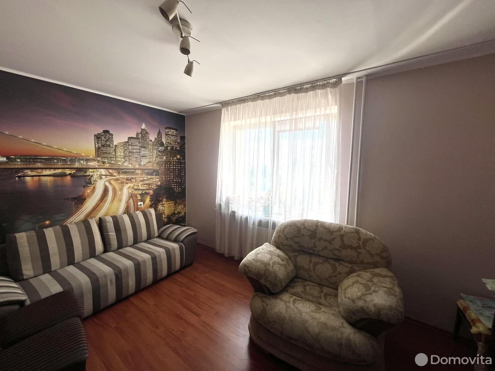Купить 3-комнатную квартиру в Минске, ул. Лейтенанта Кижеватова, д. 7/2, 95900 USD, код: 1012535 - фото 4