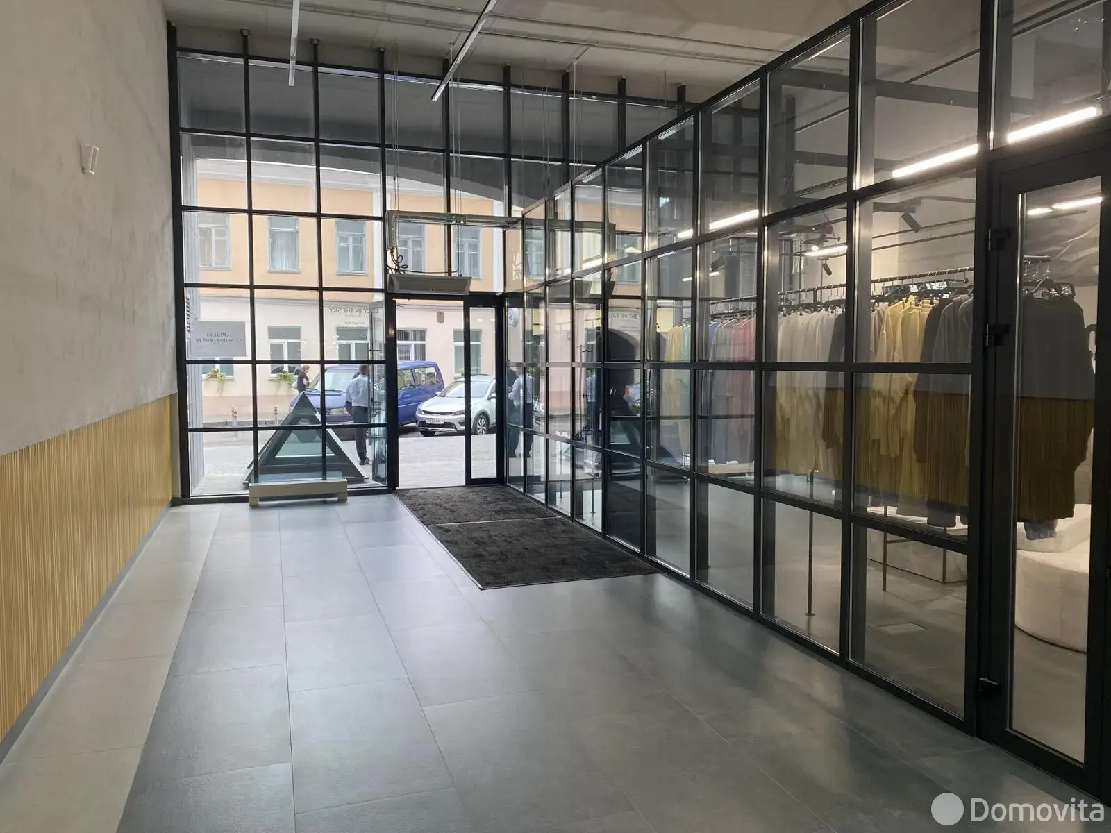 торговый объект, Минск, ул. Интернациональная, д. 3 на ст. метро Купаловская