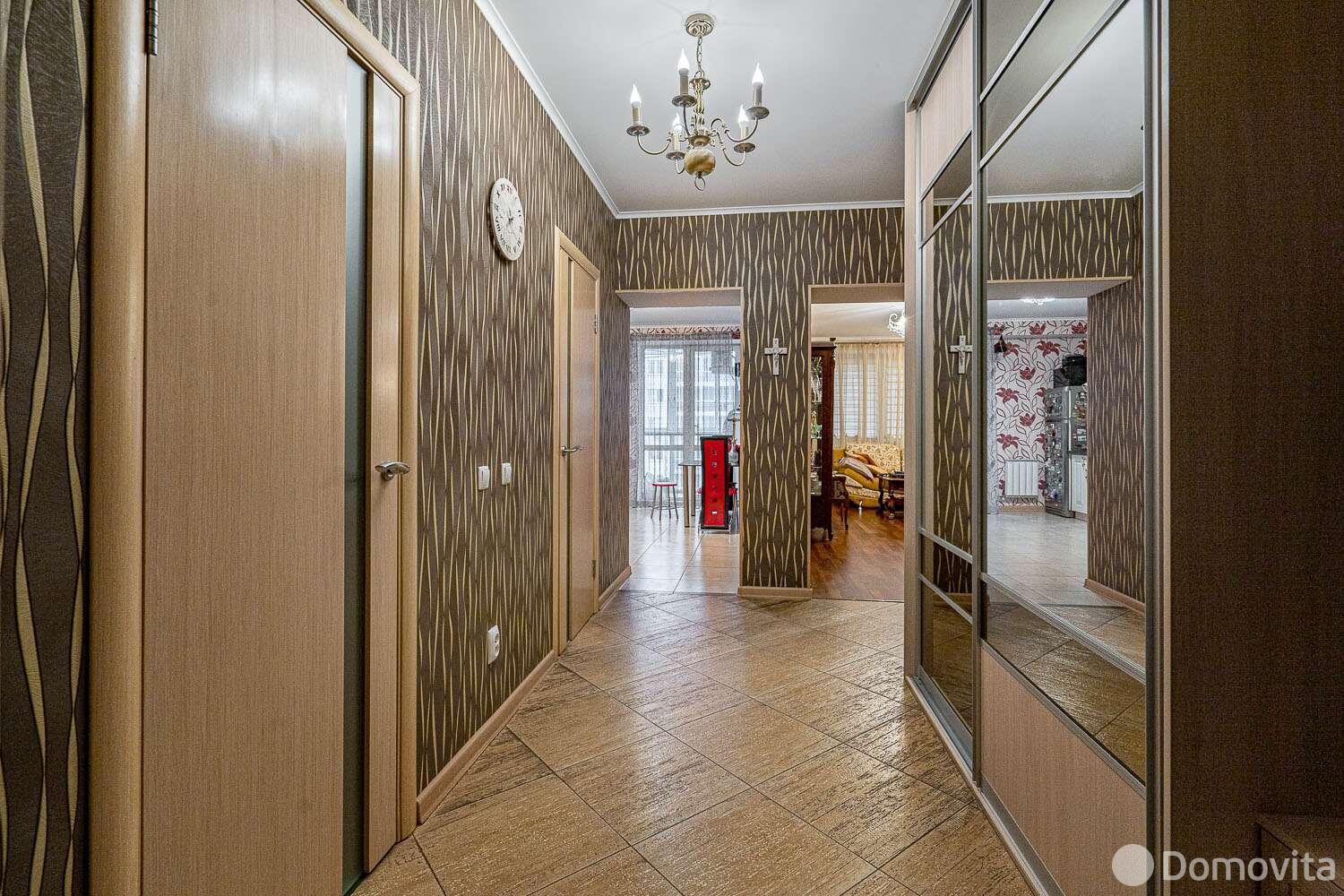 Продажа 2-комнатной квартиры в Минске, ул. Максима Богдановича, д. 136, 129900 USD, код: 1101679 - фото 2