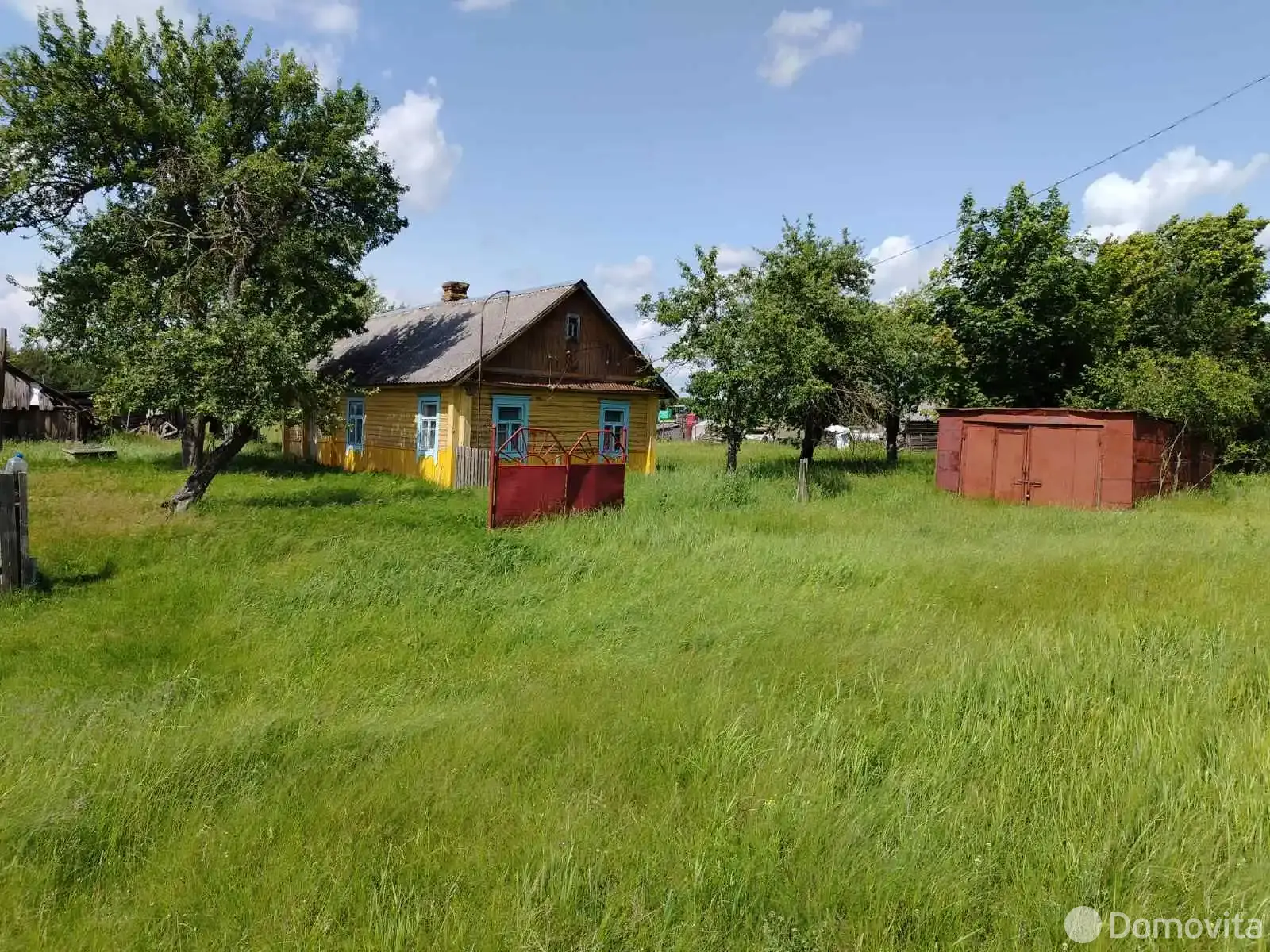 коттедж, Омговичи, ул. Центральная, стоимость продажи 13 000 р.