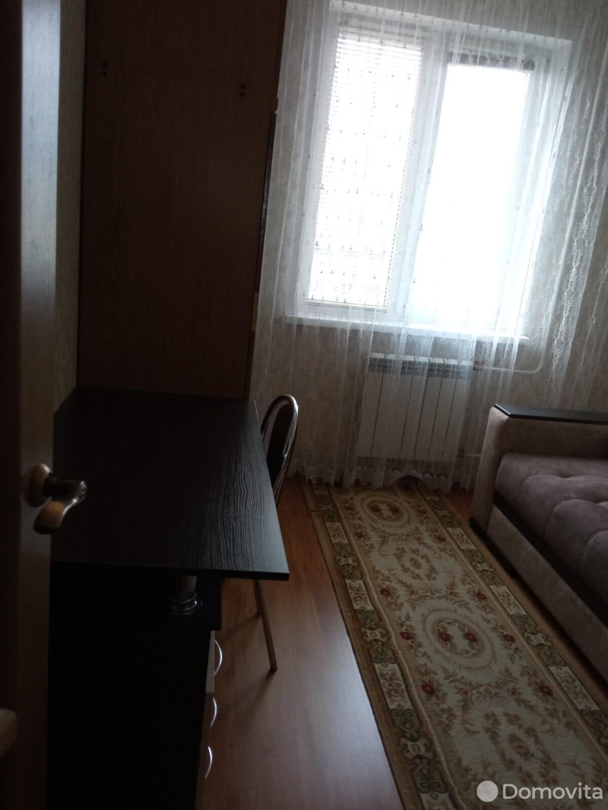 комната, Минск, ул. Кунцевщина, д. 38, стоимость аренды 320 р./мес.
