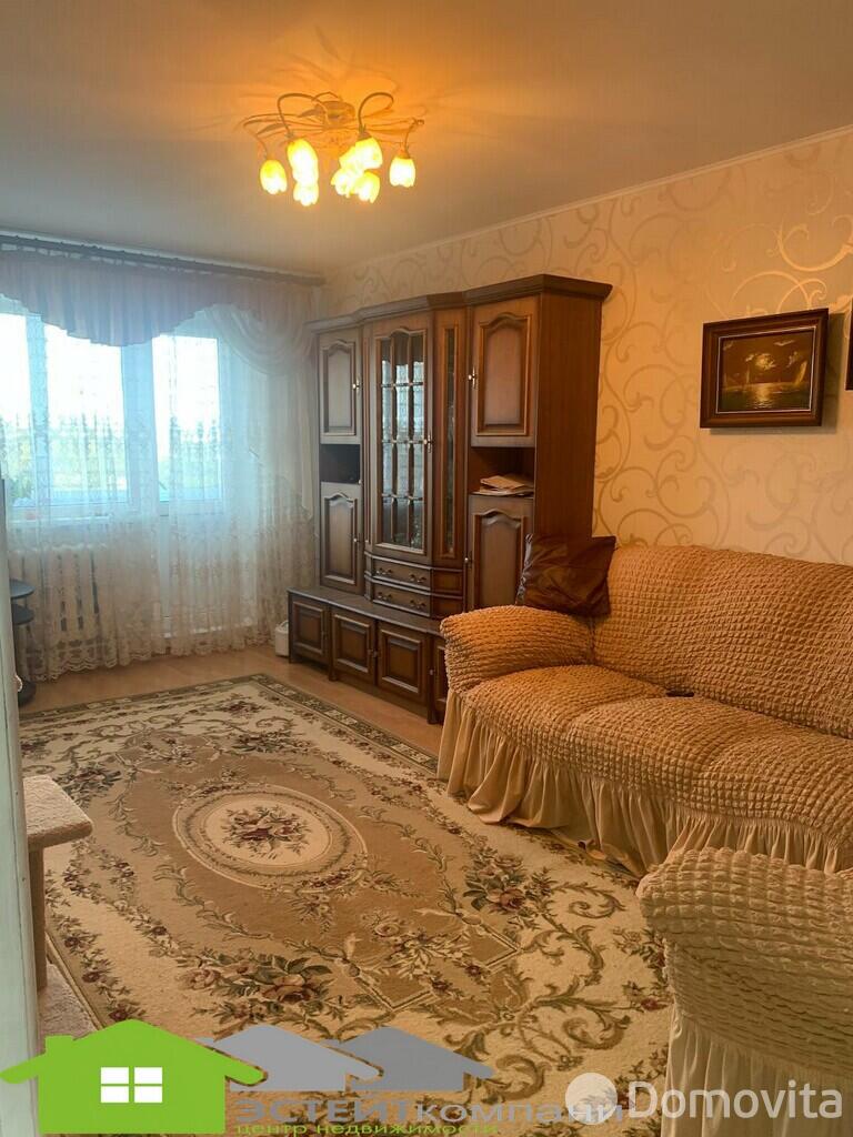 Купить 3-комнатную квартиру в Лиде, ул. Южный городок, д. 15, 38700 USD, код: 1077127 - фото 1